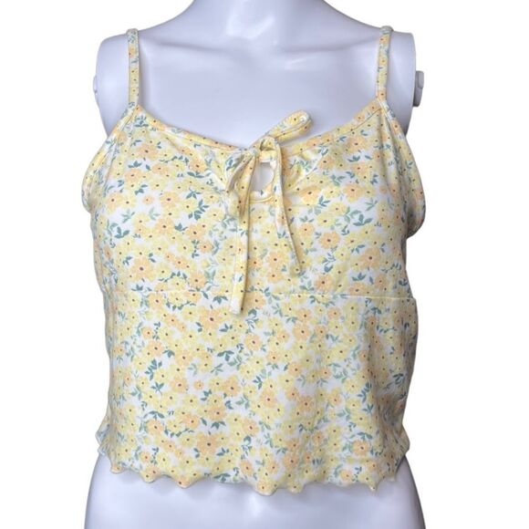 Weekend Edition Soft Floral Keyhole Cropped Tank top Yellow Size Medium - Picture 1 of 3